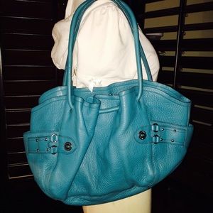 💟 Cole Haan leather core color Turquoise 💟